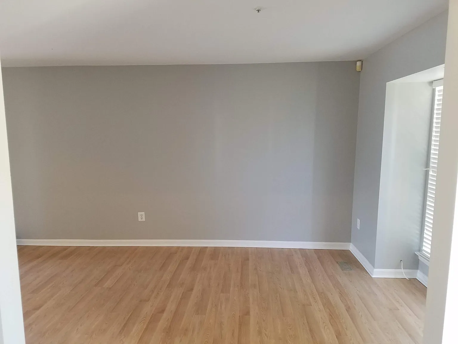 241 Kirbys Landing Ct — Photo 2