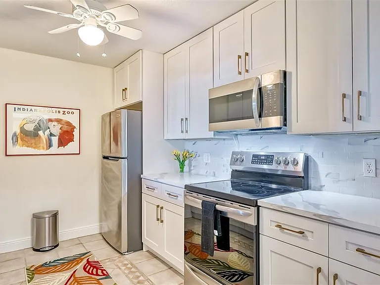 750 N Tamiami Trl #205 — Photo 14