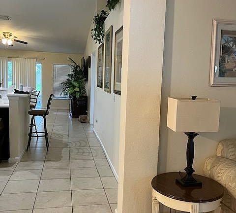 Entry way