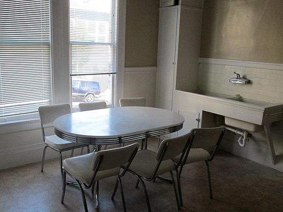 3rd image of 4447 20th St