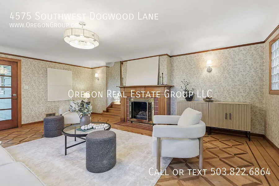 Beautifully Updated Raleigh Hills Home with Flexible Multigenerational Living — Photo 2