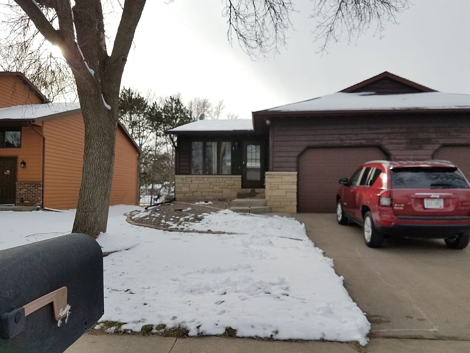 1st image of 617 Oak Ave N