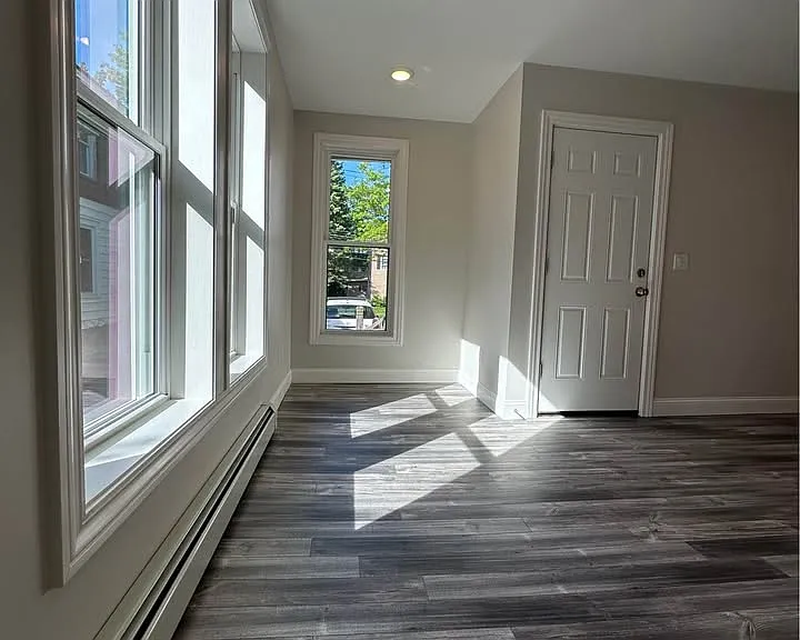 49 Temple St #2 — Photo 13