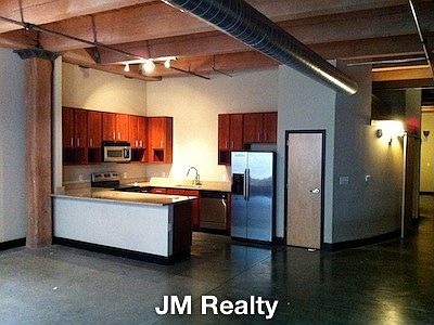 1st image of 1123 Washington Ave #517