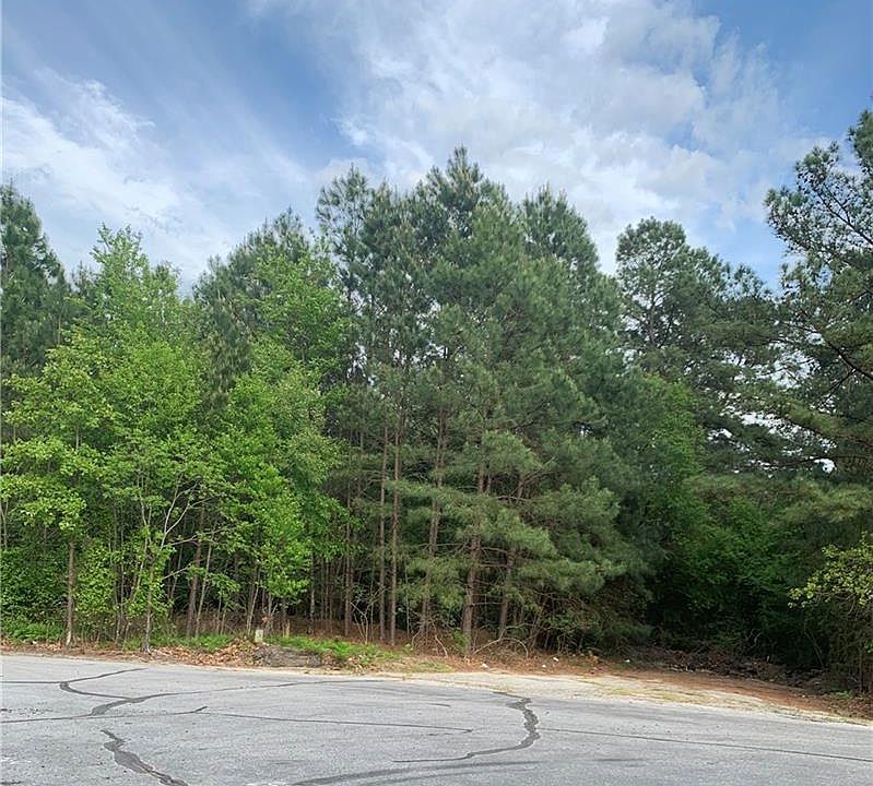 1st image of Muskegon Dr