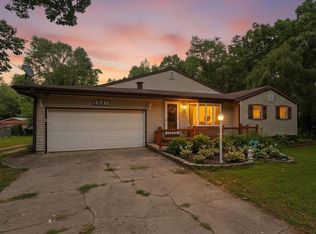 2937 S 13th St, Niles, MI 49120