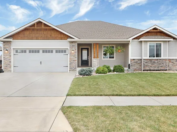 4600 Snapdragon Dr, Manhattan, KS 66502