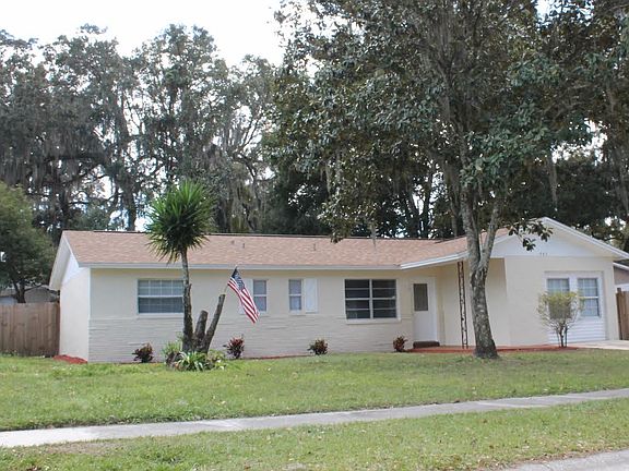 2nd image of 553 Robin Hill Cir