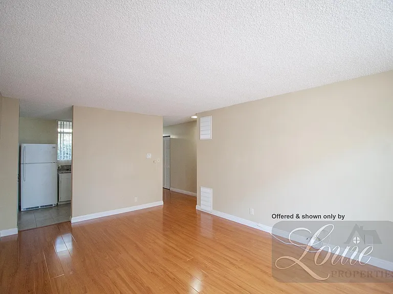 477 S El Molino Ave #4 — Photo 9