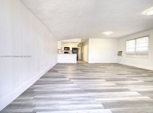 1132 NW 39th St, Miami, FL 33127