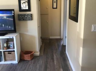 131 W Tree Fern Ct, Camarillo, CA 93010