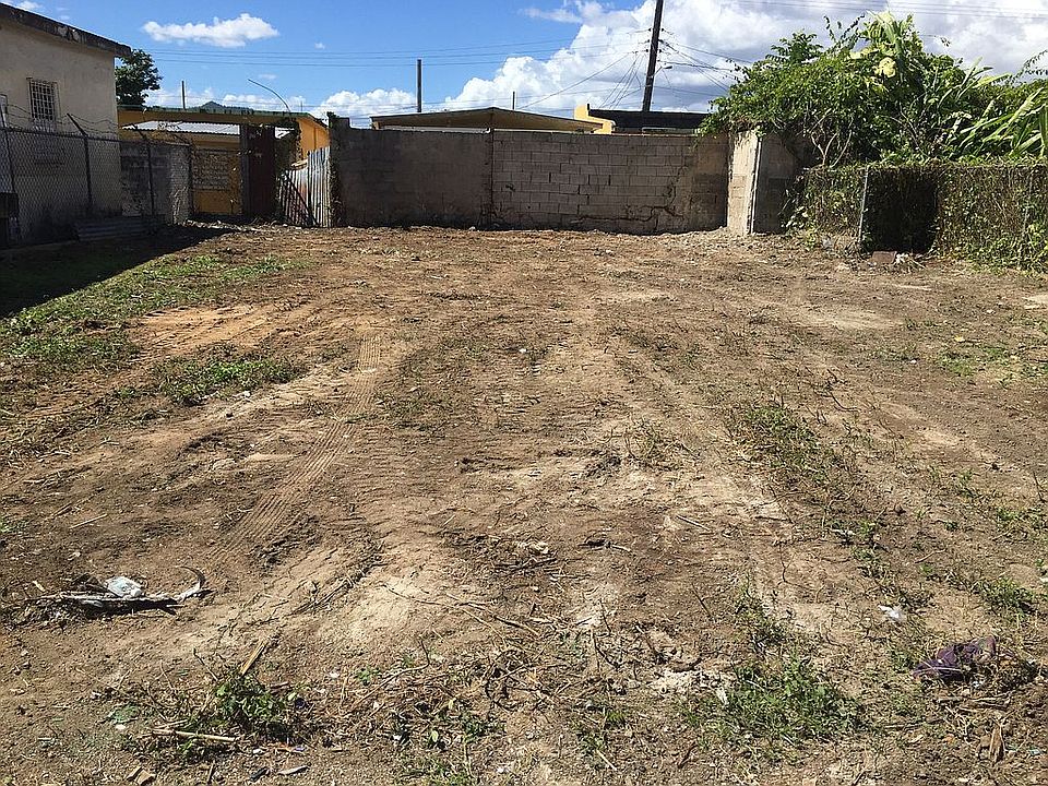 2nd image of 68 Calle Munoz Rivera