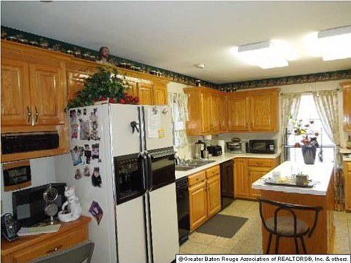 2nd image of 23443 Chuck Wagon Dr