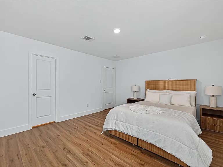 27615 Seascape Village Dr — Photo 36