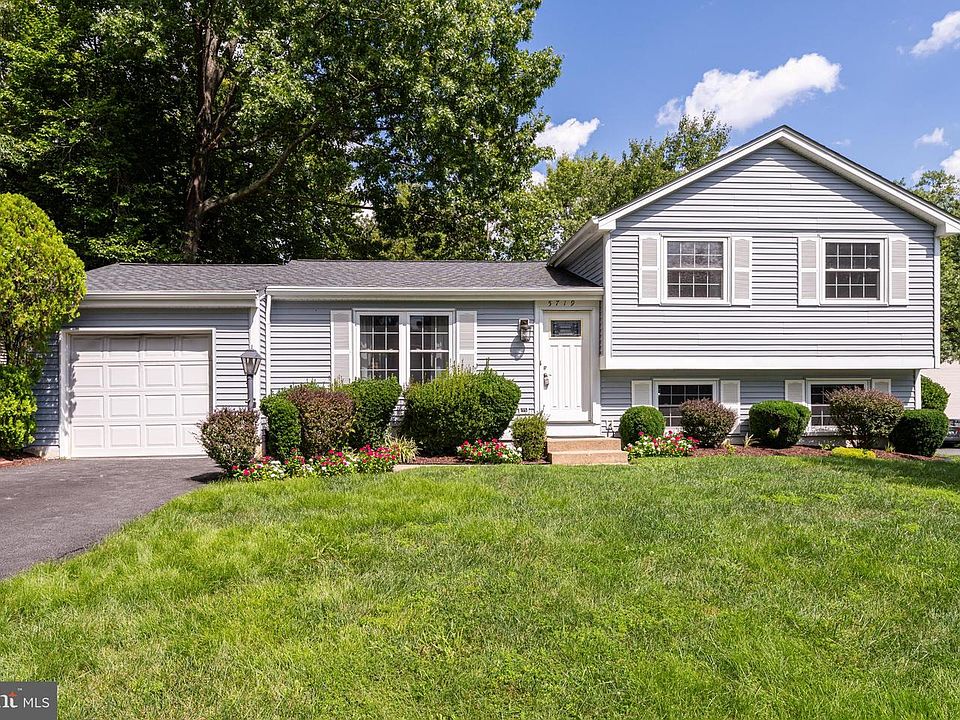 1st image of 5719 Oak Apple Ct
