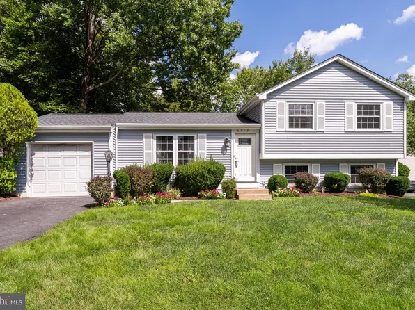 5719 Oak Apple Ct, Burke, VA 22015