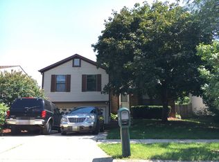 6074 Hildenboro Dr, Dublin, OH 43017