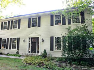 14250 Sweetbriar Ln, Novelty, OH 44072
