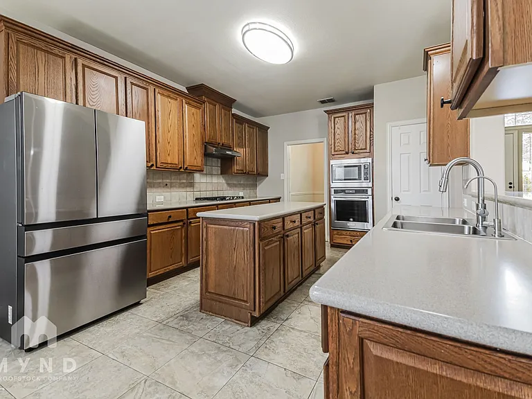 4624 Dalrock Dr — Photo 15