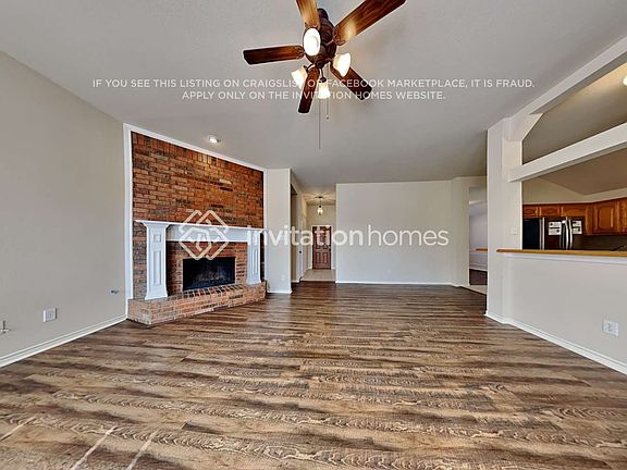 4th image of 1530 Avonlea Dr