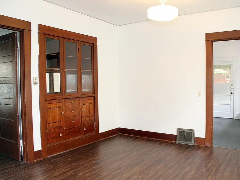4522 NE 17th Ave — Photo 10