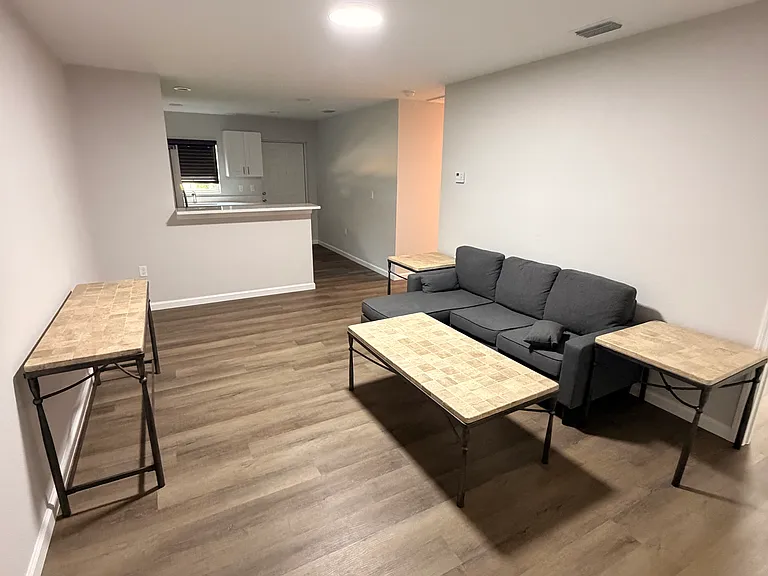 1587 SW Price Child St #2 — Photo 1