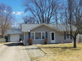 118 Massachusetts Ave, Washington, IL 61571