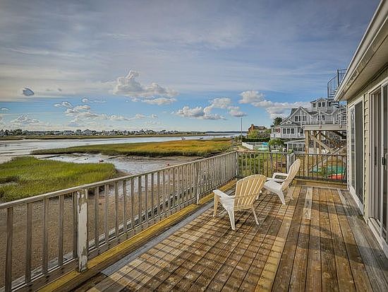 P01 - View from Deck