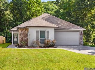 728 Pine Hollow Dr, Gonzales, LA 70737