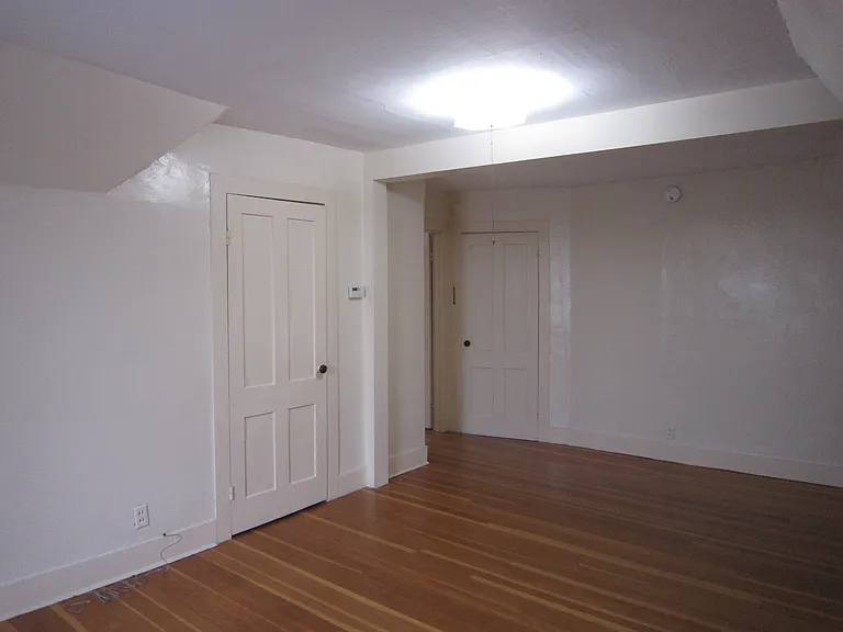 16 Myrtle St #1 — Photo 6