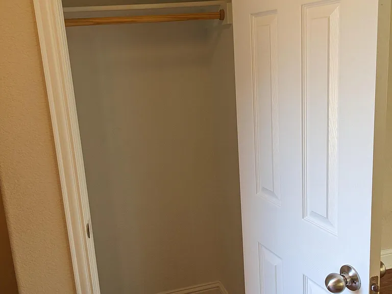 380 Woodgrove Dr #A — Photo 3