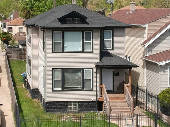 12056 S La Salle St #1