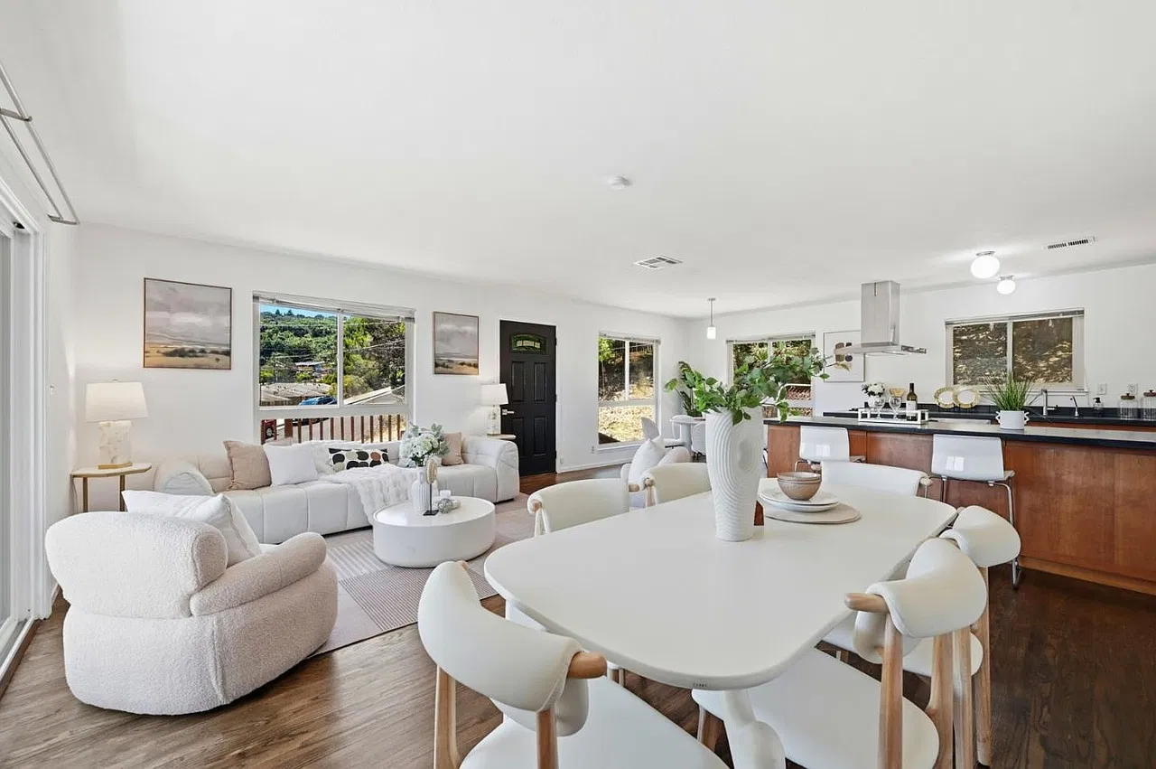 Park Cir, Sausalito — Photo 2
