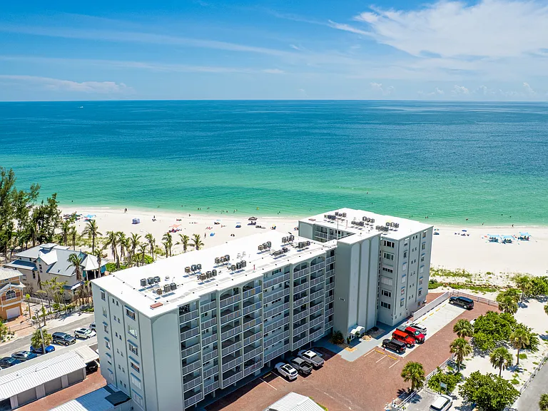 5200 Gulf Dr #608 — Photo 3