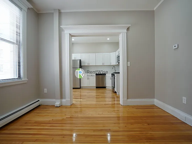 76 Gardner St #C1 — Photo 7