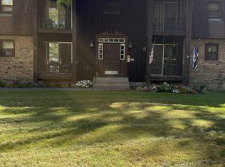 8 Pheasant Run #1, Voorheesville, NY 12186