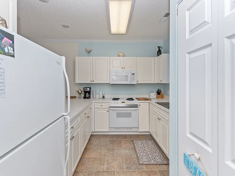 4687 Wild Iris Dr #203 — Photo 7