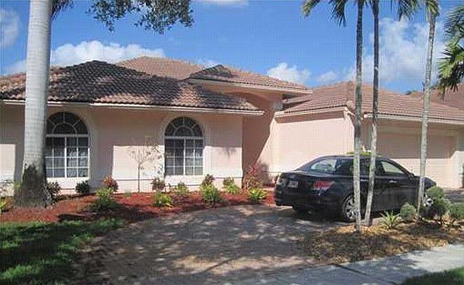 1st image of 17335 SW 13th St