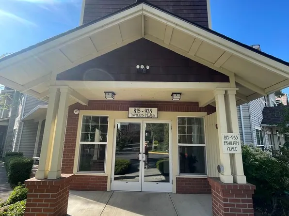 816 Pavilion Pl, Ashland, OR 97520