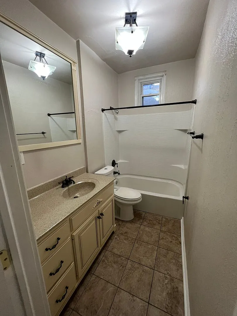 331 McKee Place — Photo 4
