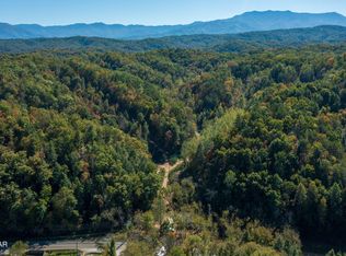 1876 Upper Middle Creek Rd Lot 1-2&4, Sevierville, TN 37876