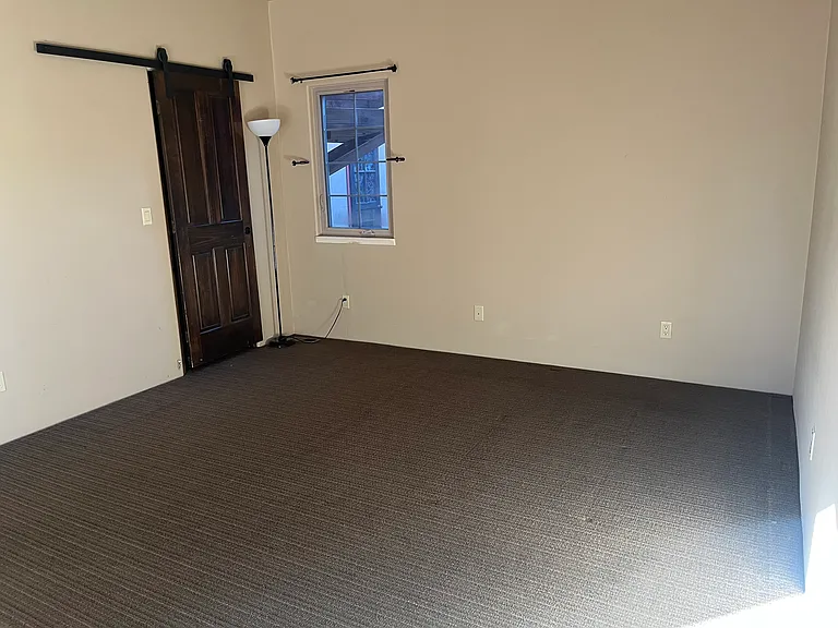 4 New Village Ave — Photo 19