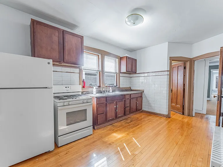 1845 Oak Park Ave #2 — Photo 7
