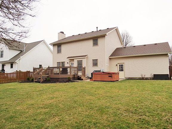 2nd image of 1023 Willow Creek Dr
