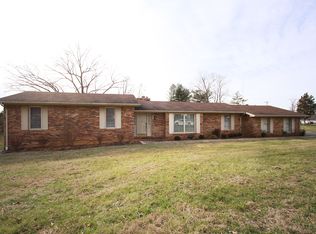 107 Buttercup Ln, Campbellsville, KY 42718