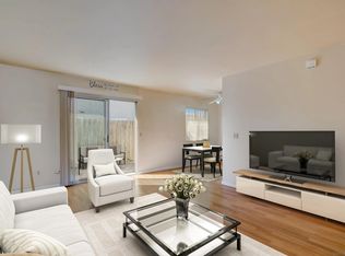 477 Blackshaw Ln #16P, San Diego, CA 92173