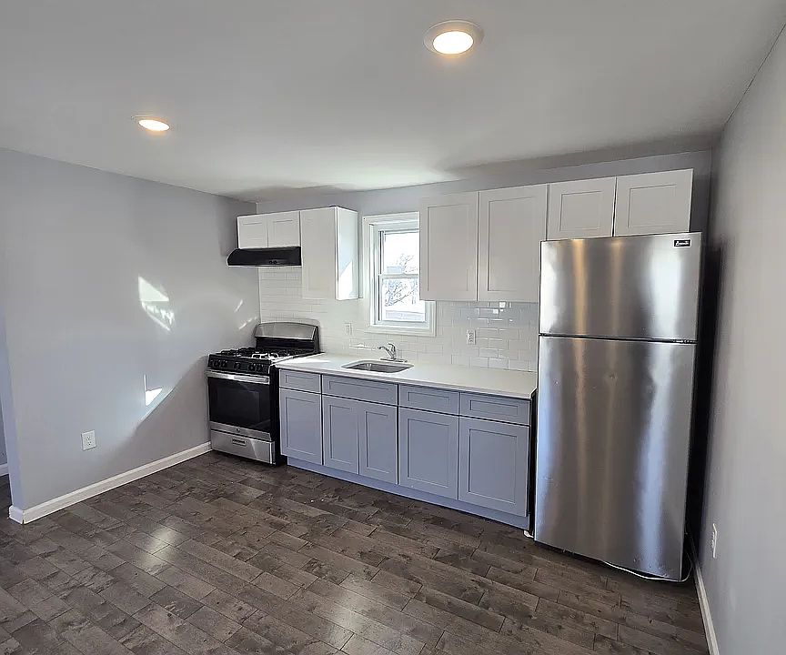 1st image of 76-78 Winthrop St #6D
