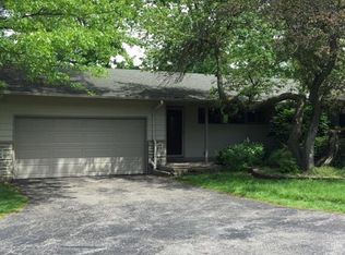 31000 Summit Ln, Pepper Pike, OH 44124