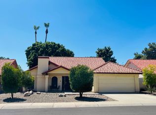 7207 W McRae Way, Glendale, AZ 85308