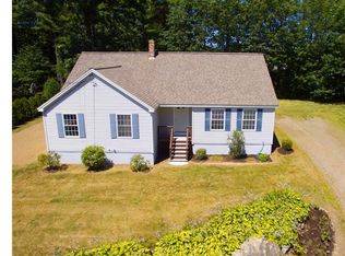11 Hartwell Ln, Augusta, ME 04330